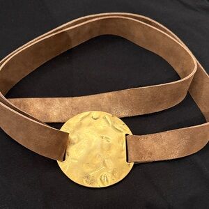 Streets ahead belt size M